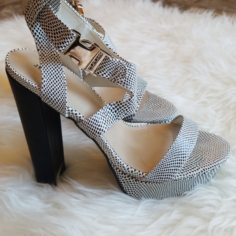 Black and White heel